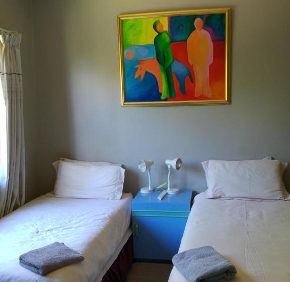 Номер Стандарт, Hilton View B&b