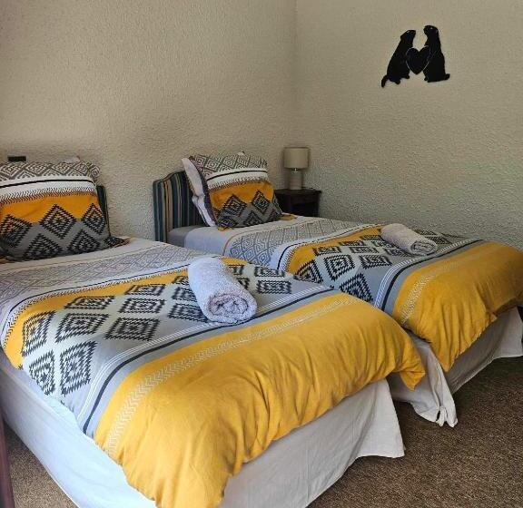 غرفة قياسية ذات إطلالة, Cinéma, Chambre Privée Au Le Refuge Du Phoenix