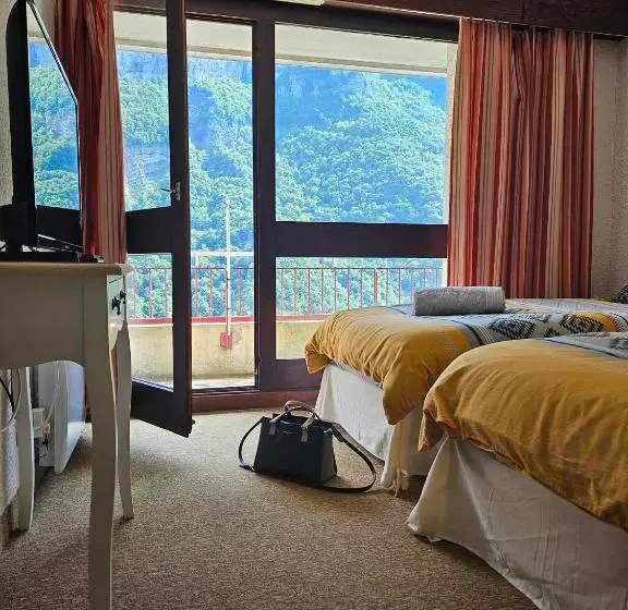 シングルデラックスルーム, Cinéma, Chambre Privée Au Le Refuge Du Phoenix