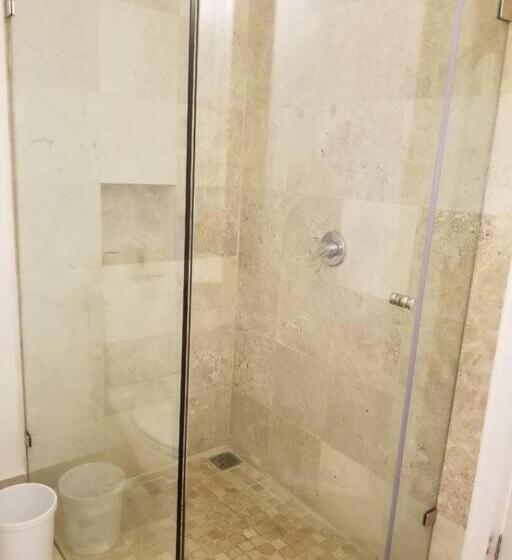 خانه 1 خوابه, New! City Gem 247 Door Security Zcalo 4 Blocks