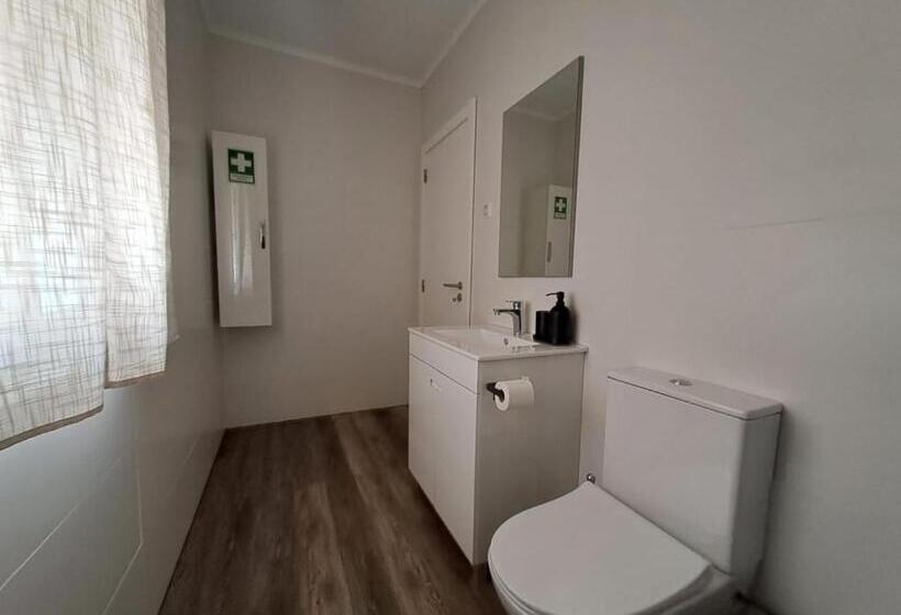 标准间, Estudio 4