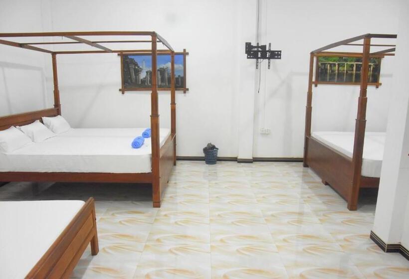 ファミリールーム, Queens Hotel Anuradhapura
