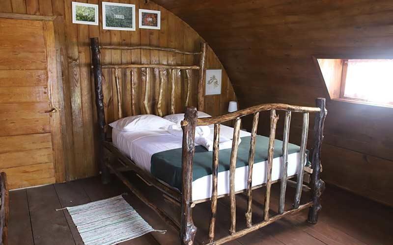 بانگلوی استاندارد, Helpa Eco Cabins