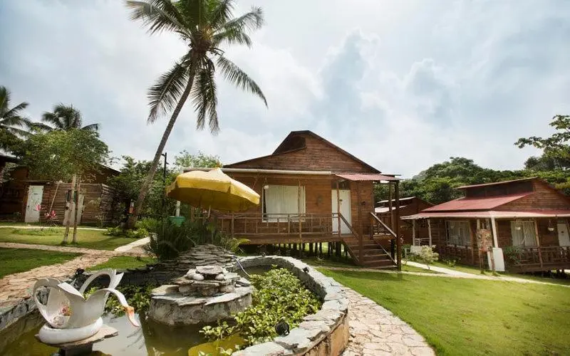 ２ベッドルームハウス, Helpa Eco Cabins