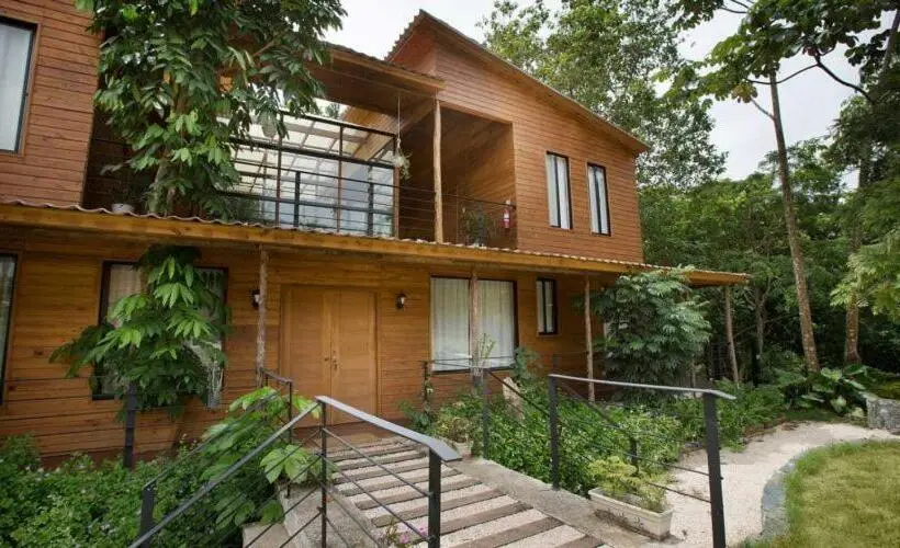 スーペリアー１ベッドルームビラ, Helpa Eco Cabins