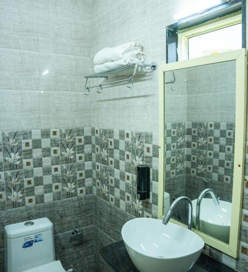Номер Стандарт, Pednekar Plaza Inn