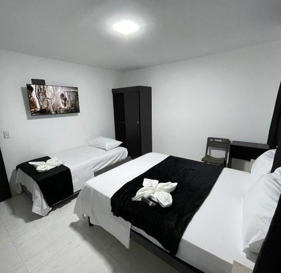 Номер Стандарт Трехместный, Valencia Gold