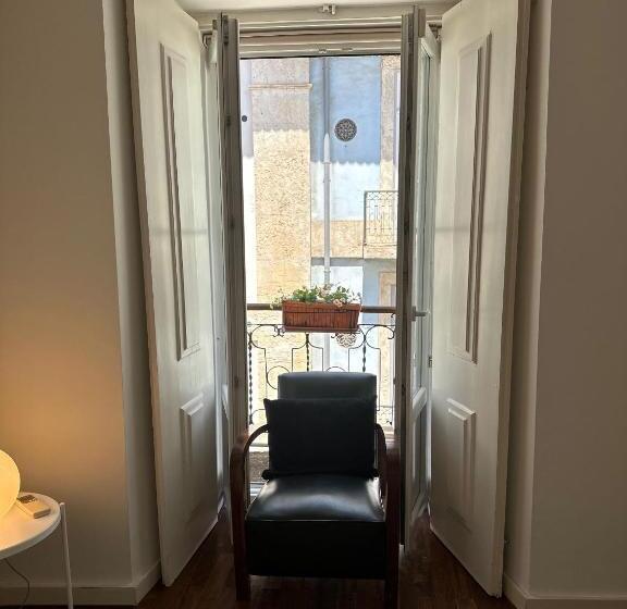 اتاق لوکس با بالکن, Baixa Chiado Luxury Bedrooms