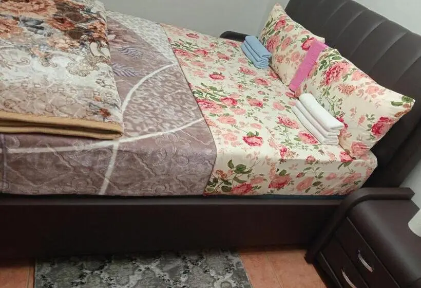 اتاق لوکس, Moonlight Guest House