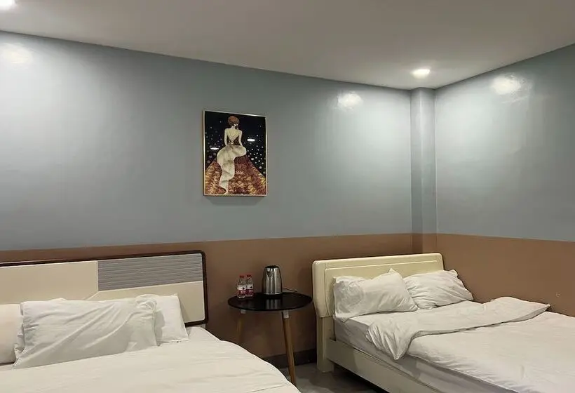 ファミリールーム, Qingqing Hotel Pasay Manila Near Moa