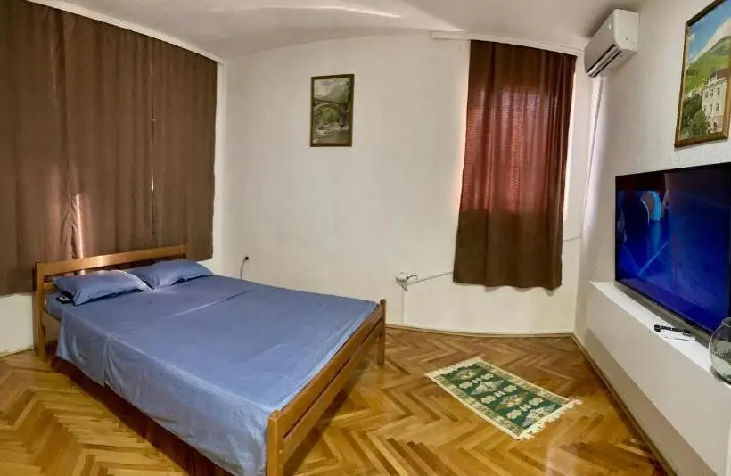 اتاق استاندارد با سرویس بهداشتی مشترک, Rooms Near Bus Station