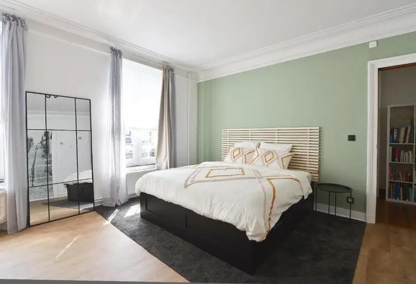スタンダードルーム, La Chambre De Sam   Chambre Lit 180 Avec Sdb Privée Proche Centre Ville