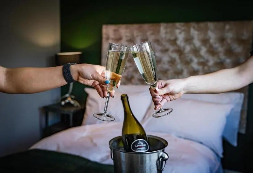 Standard-huone, Deira Hotel & Apartments