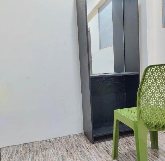 디럭스 룸, Crystal Dreams