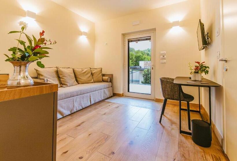 Люкс с Террасой, Garesio Wine Resort