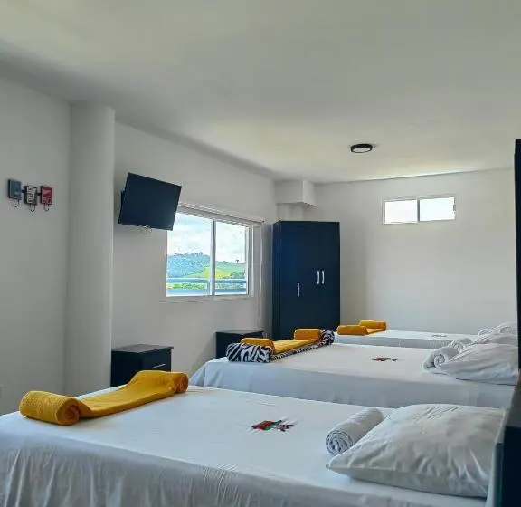 ファミリールーム, Safaris Versalles