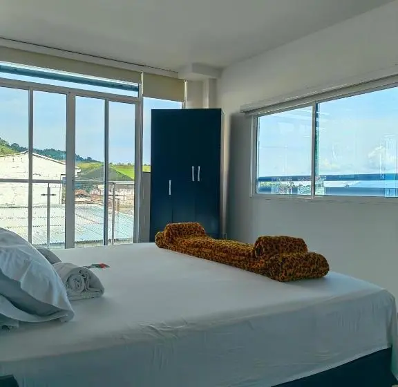 スイート, Safaris Versalles