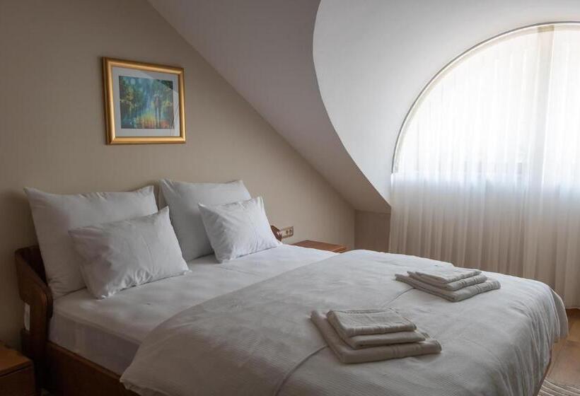 اتاق استاندارد, Motel & Restoran Sunce