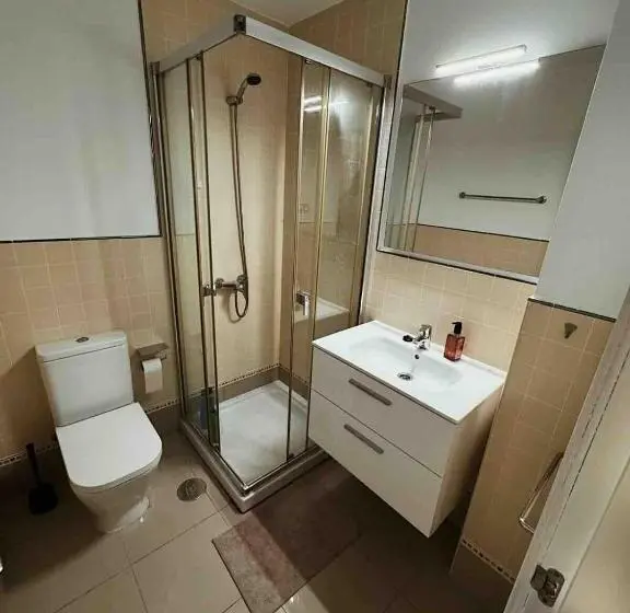 スタンダードルーム, Casa Roja Rooms For Workations By Banama Coliving