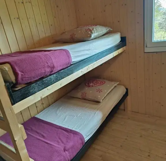 Geteiltes Mehrbettzimmer, ô Bercail