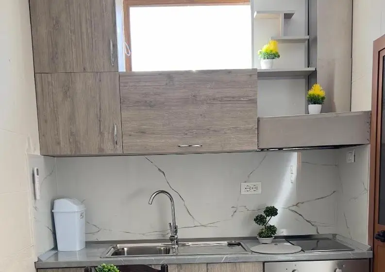 １ベッドルームアパートメント, Coral Home