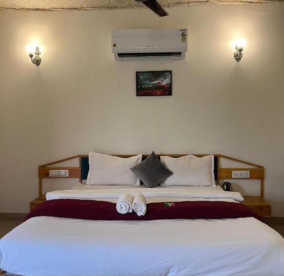 Standart Oda, Unity Sunrise Resort   Statue Of Unity