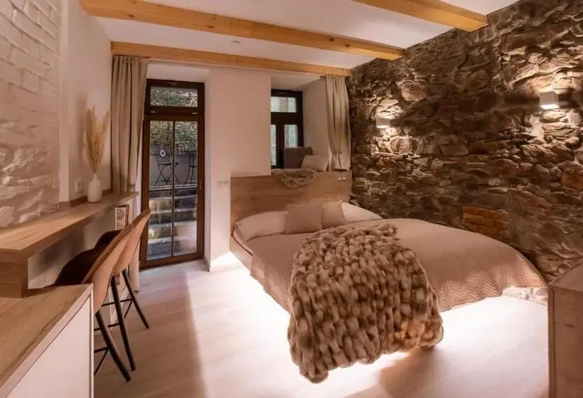 テラス付き１ベッドルームアパートメント, White Wolf Boutique Apartments