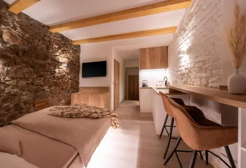 テラス付き１ベッドルームアパートメント, White Wolf Boutique Apartments