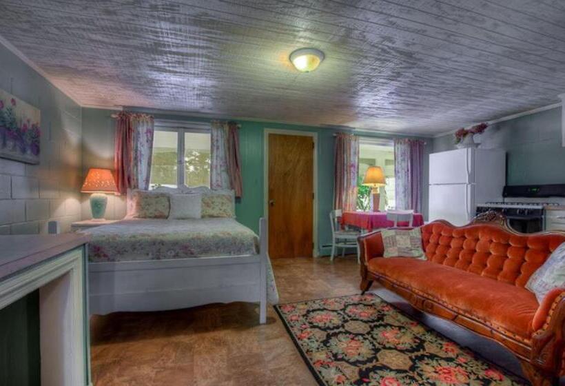 جناح غرفتين نوم, Cottage Place On Squam Lake   Suites