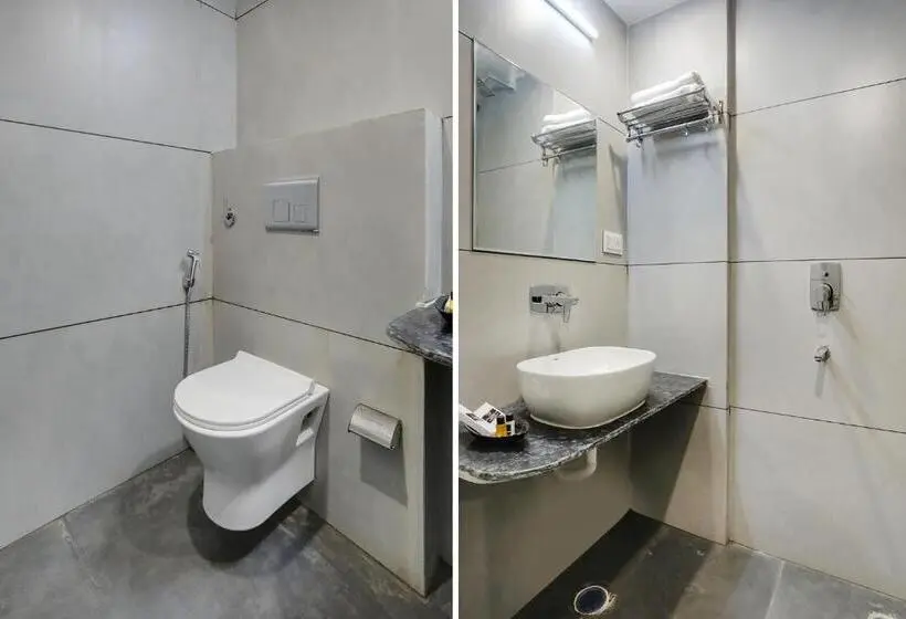 スイート, Fabhotel Prime Panchwati Regency