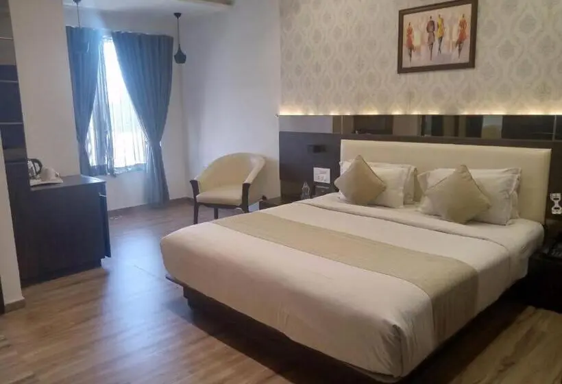 デラックスルーム, Shivalik Mehsana