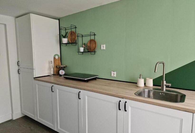 חדר סטנדרט, Newbridge