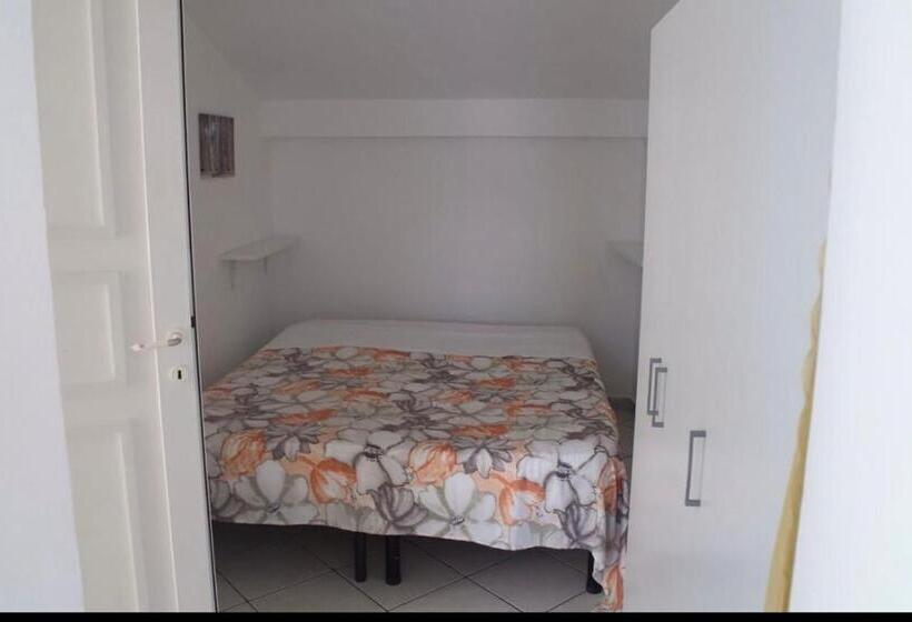 침실 1개 테라스 아파트, Residence Zizilu