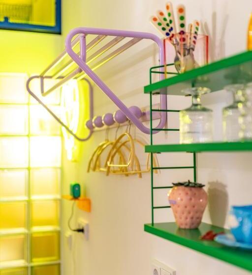 اتاق لوکس, Retropop Design Apartment , Designerzimmer Für Je 2 Personen, Top Lage, Wifi