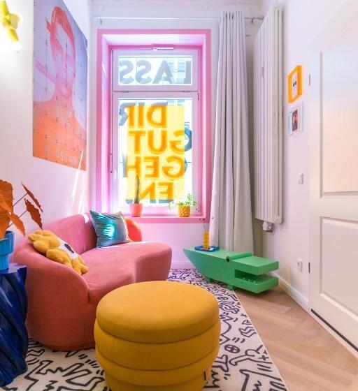 اتاق لوکس, Retropop Design Apartment , Designerzimmer Für Je 2 Personen, Top Lage, Wifi