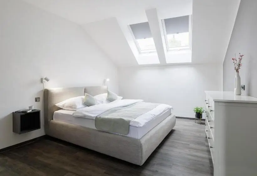 テラス付き1ベッドルームアパートメント, River Apartments