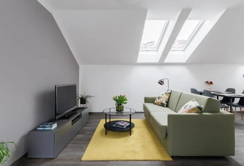 テラス付き1ベッドルームアパートメント, River Apartments