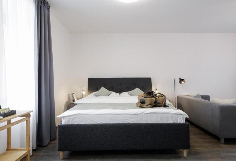 豪华工作室, River Apartments