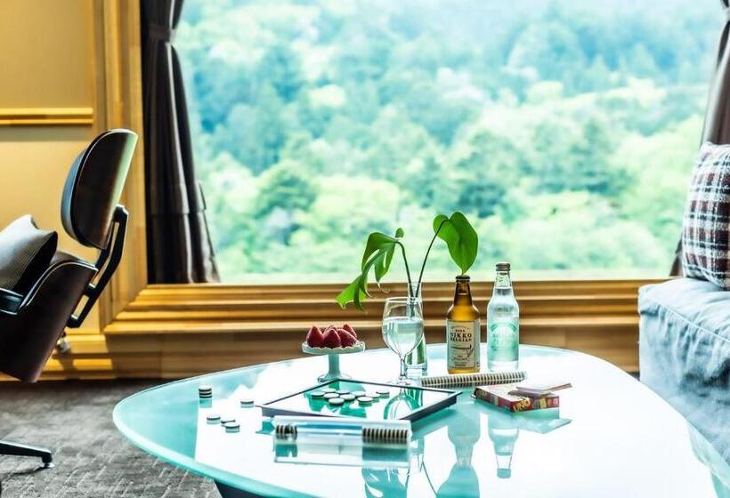 Люкс Вид на Реку, Shelter Garden Nikko