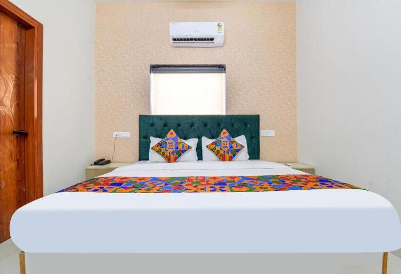 디럭스 룸, Fabhotel Prince 24