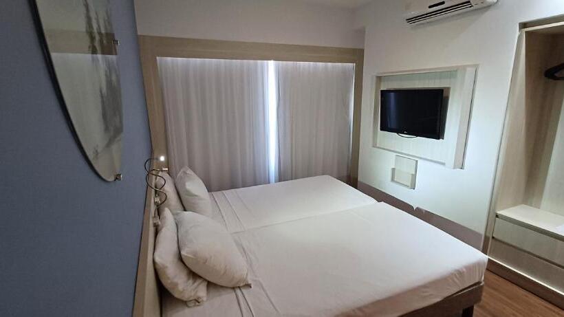 غرفة قياسية ثلاثية ذات اطلالة, Flat Brisa   Hotel Mercure Navegantes