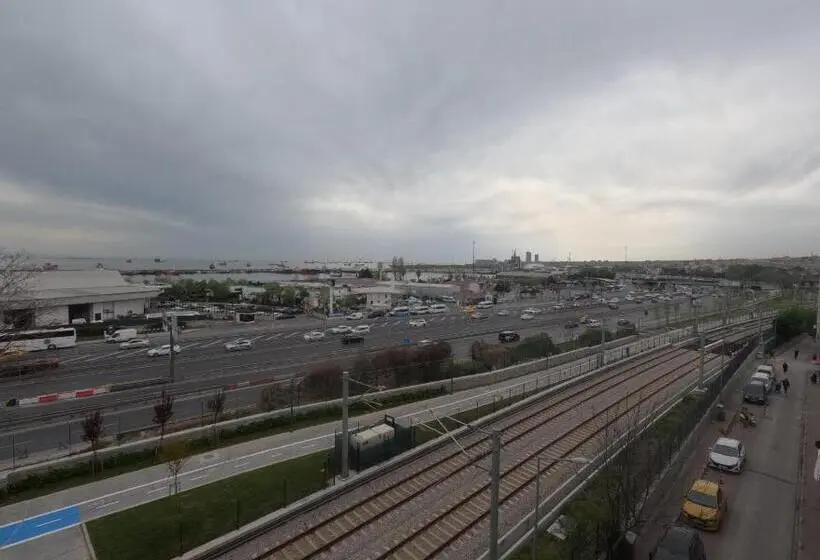 استودیوی لوکس, Küba İstanbul Apart