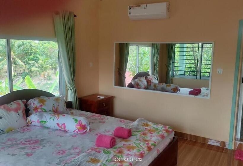 스탠다드 룸 킹사이즈 침대, Mabuhay Guesthouse Kampot Former Jasmine Resort Kampot