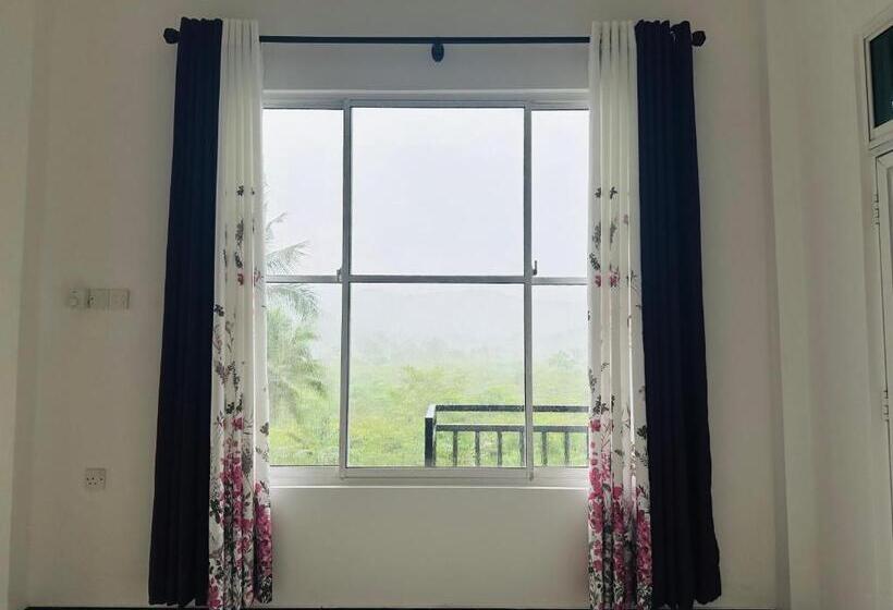 غرفة قياسية مطلة على الجبل, D Studio Villa