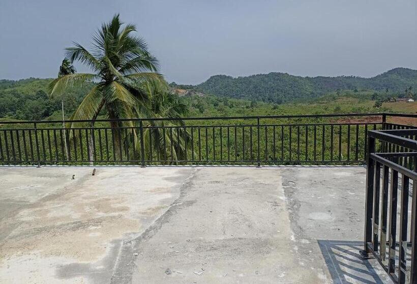 غرفة قياسية مطلة على الجبل, D Studio Villa