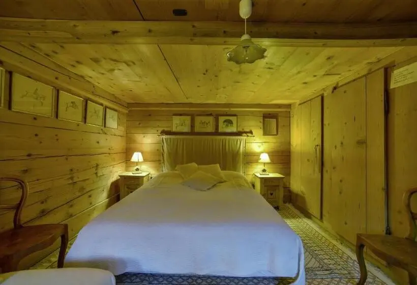 اتاق خانوادگی, B&b Chalet La Croisée
