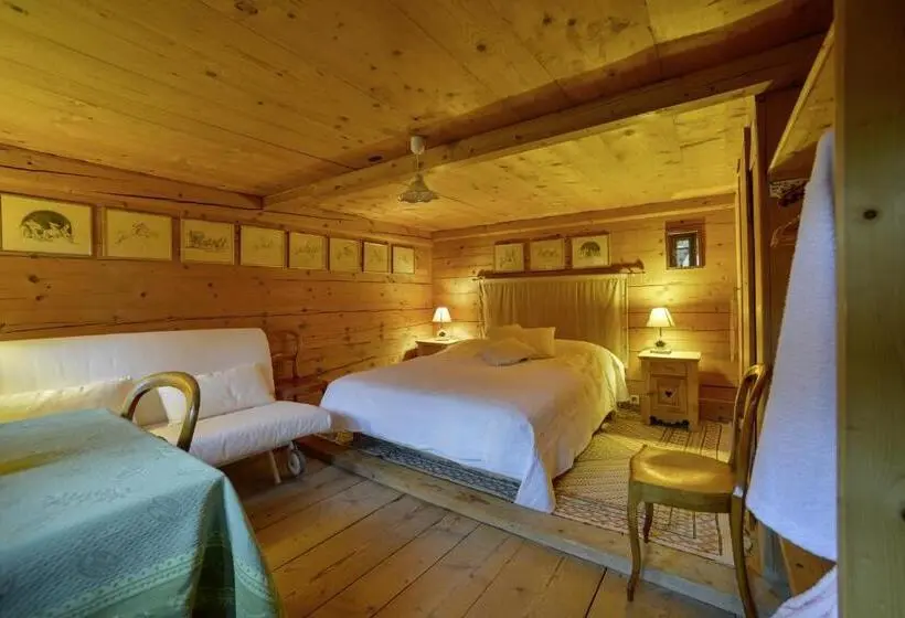 اتاق خانوادگی, B&b Chalet La Croisée