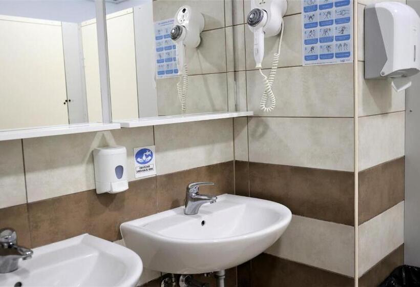 اتاق استاندارد, Hostel Soline