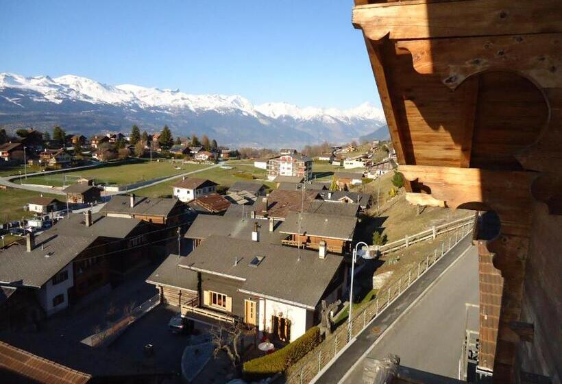 חדר סטנדרט נוף להרים, Mont Noble