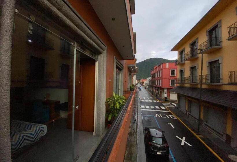 اتاق استاندارد, Orizaba Inn